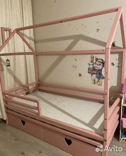 Детская кровать домик бу