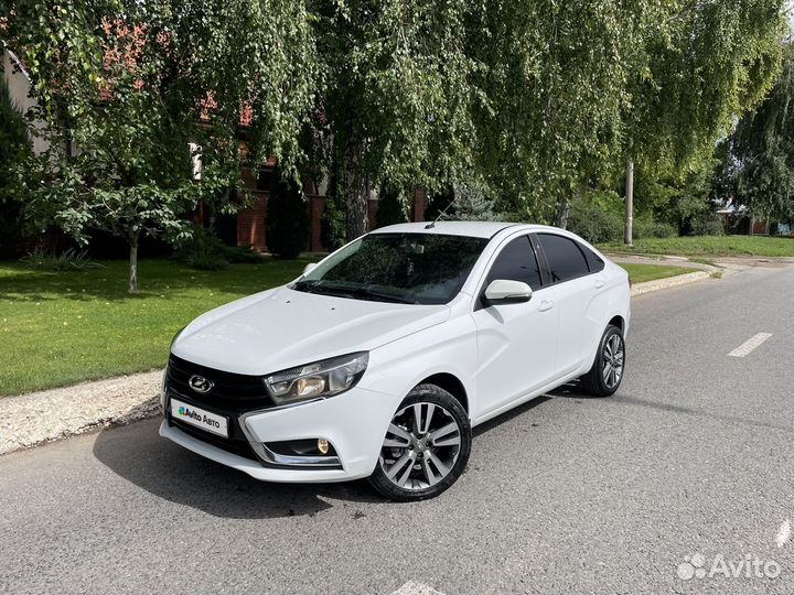 LADA Vesta 1.8 AMT, 2017, 111 142 км