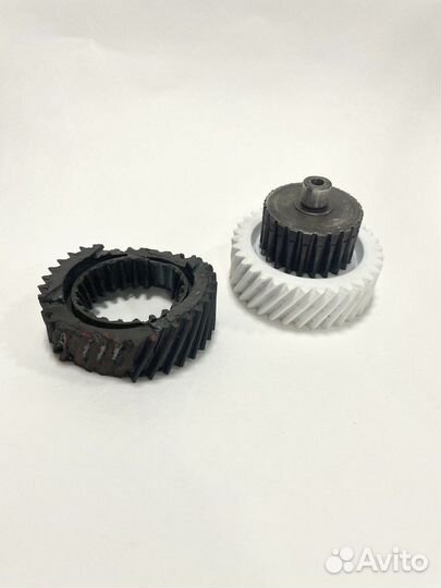 Шестерни на заказ Nylon (PA6; PA12), POM, PP