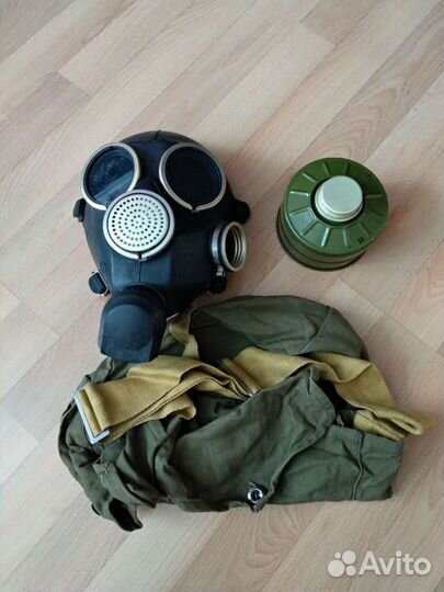 Противогаз