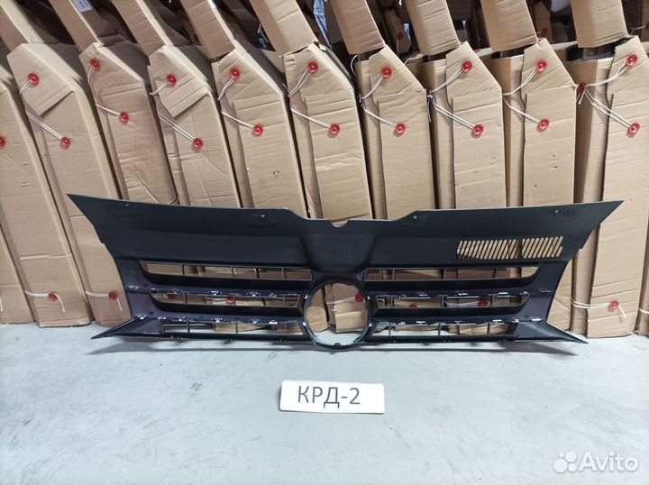 Решетка радиатора Transporter Т5 2003-2015