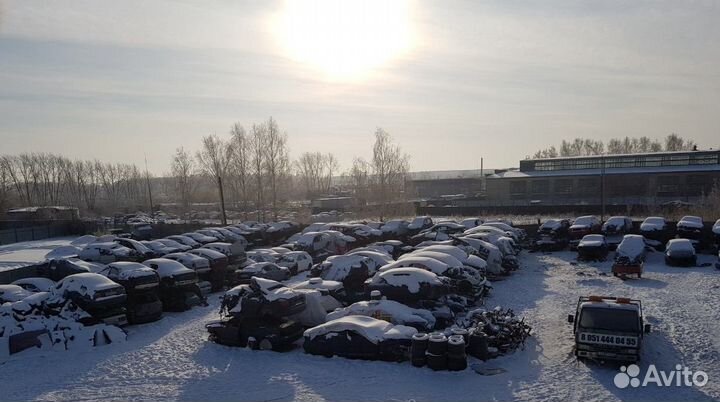 Бампер задний Mercedes w202 Мерседес c220