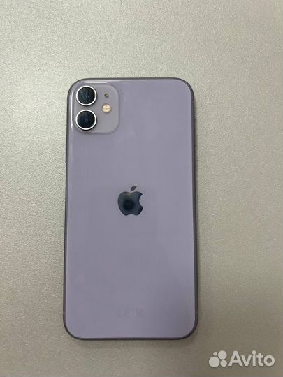 iPhone 11, 64 ГБ