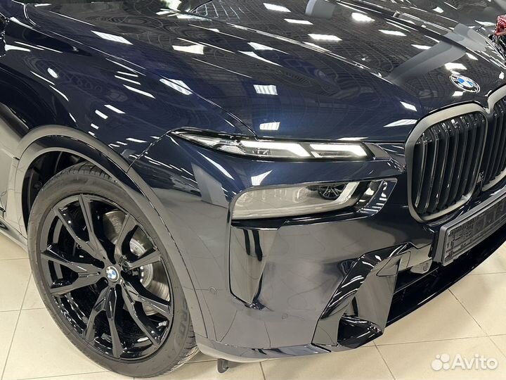 BMW X7 3.0 AT, 2024, 40 км