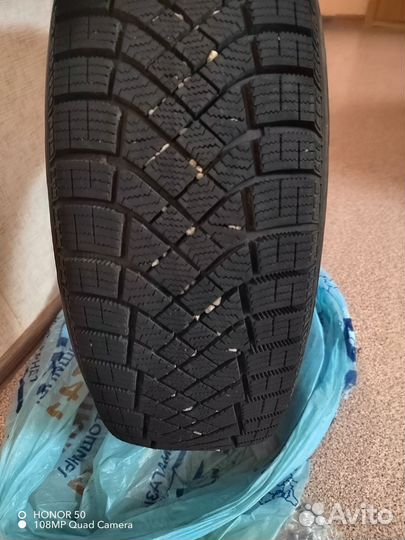 Pirelli Ice Zero 185/65 R15 92T