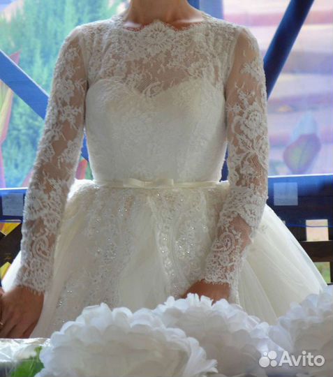 Свадебное платье