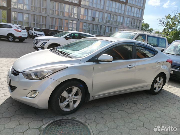 Hyundai Elantra 1.6 AT, 2012, 217 148 км