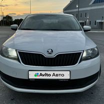 Skoda Rapid 1.6 MT, 2018, 171 000 км, с пробегом, цена 1 050 000 руб.