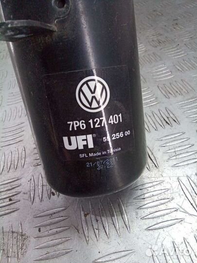 Корпус топливного фильтра 7P6127401 Volkswagen Tou