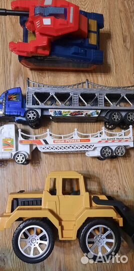 Игрушки разные 20 штук