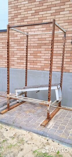 Стойка силовая с турником и скамьей