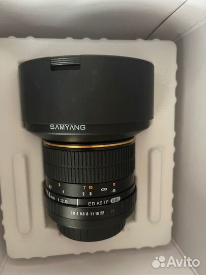 Samyang 14mm f/2.8 UMC для Sony A