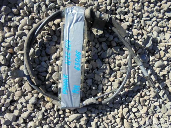 Трос ручника правый Toyota Corolla Fielder NZE124