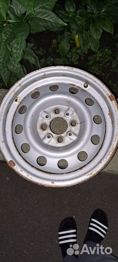 Продаю диски