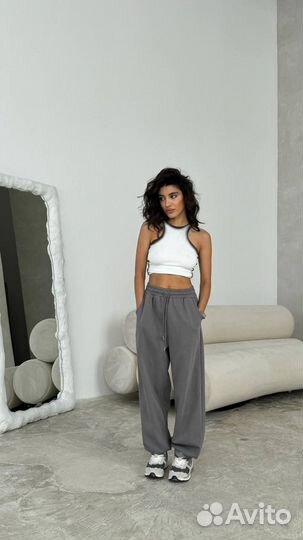 Спортивные штаны женские