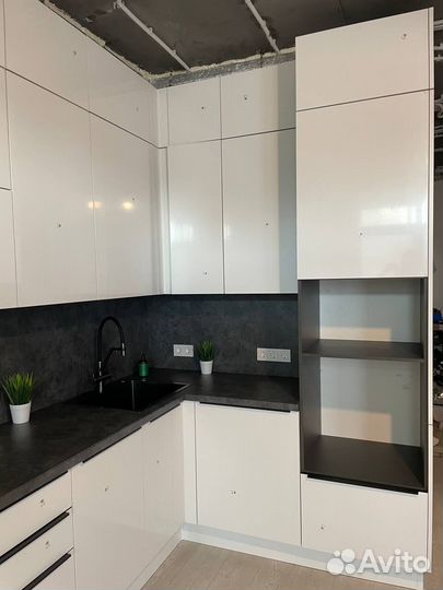 Новый кухонный гарнитур в наличии