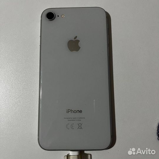 iPhone 8, 64 ГБ