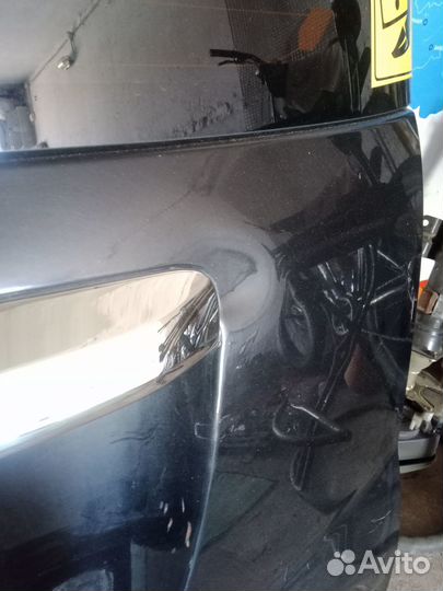 Дверь toyota ractis