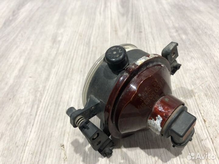 Птф правый Ford Focus седан qqdb 2007