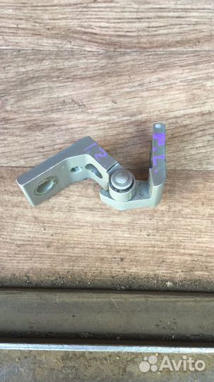 Дверные петли шкода октавя А7