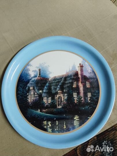 Тарелка декоративная, на стену