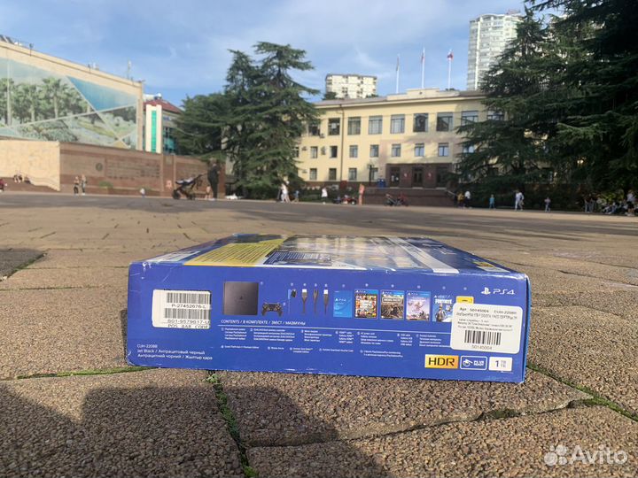PlayStation 4 Slim 1Tb