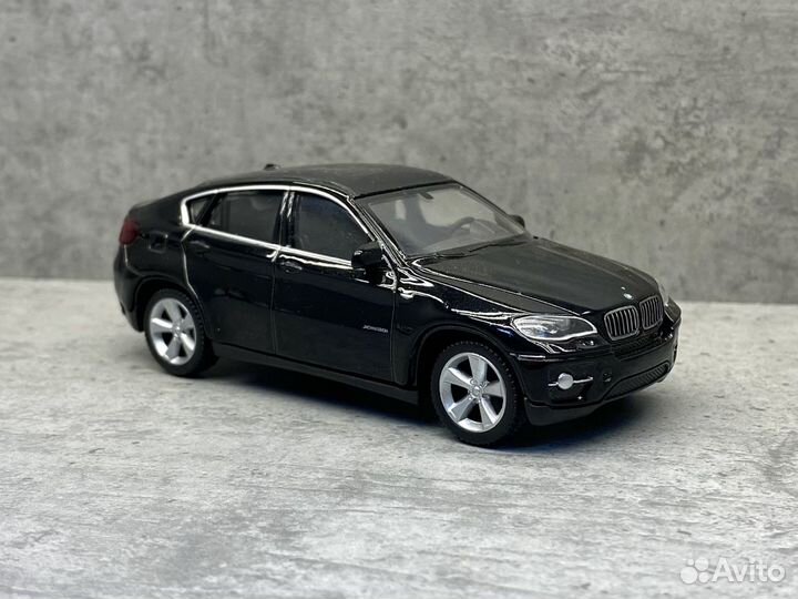 Коллекционная модель BMW X6 1:43