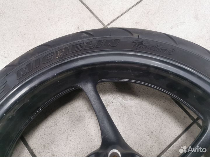 Колесо переднее Yamaha FZ8