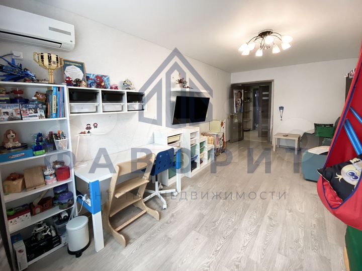 2-к. квартира, 64,7 м², 5/10 эт.