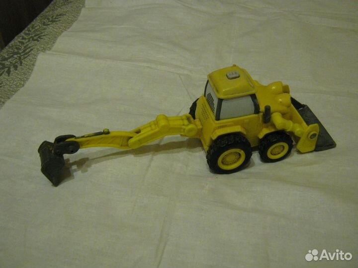 Игрушки. Зкскаватор-погрузчик и ещё 5 машин