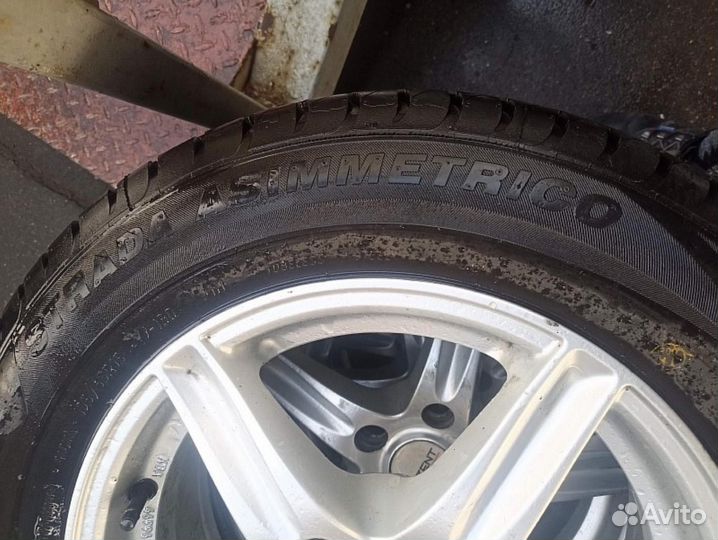 195/65 R15 Viatti Strada Asimmetrico Лето Литые R15 pсd:5x114.3 ет:41 DIA:67.1