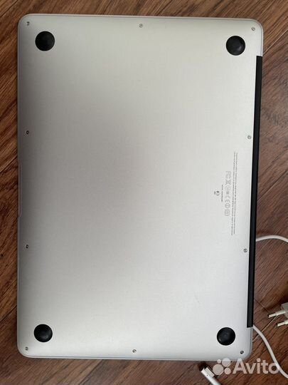 Apple MacBook Air 2011 13 i5