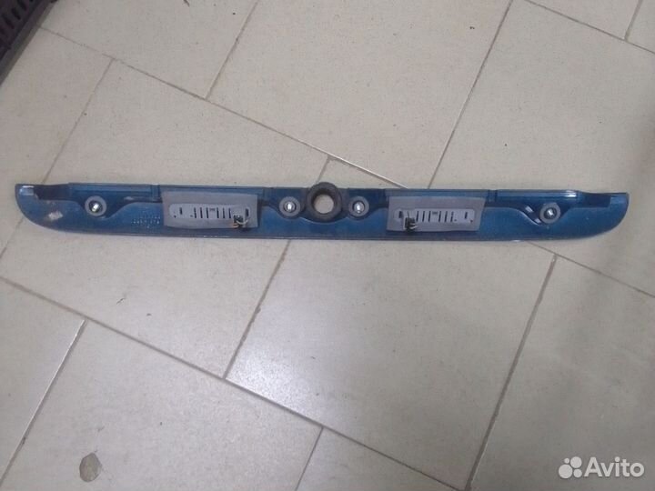 Накладка двери багажника Opel Zafira A (б/у)