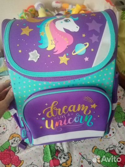 Школьный рюкзак