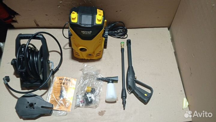 Повреждена упаковка Мойка Huter W135-AR