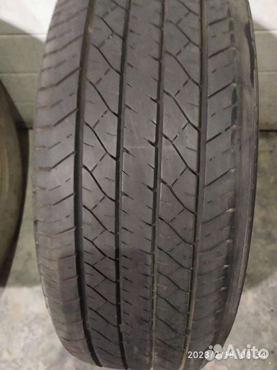 Dunlop SP Sport 270 225/60 R17