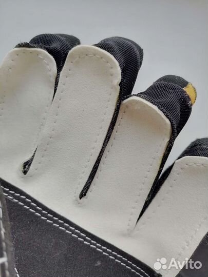 Ремонт хоккейных краг