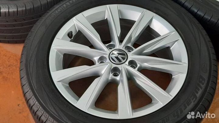 Volkswagen Tiguan Yokohama BluEarth 235/55 R17