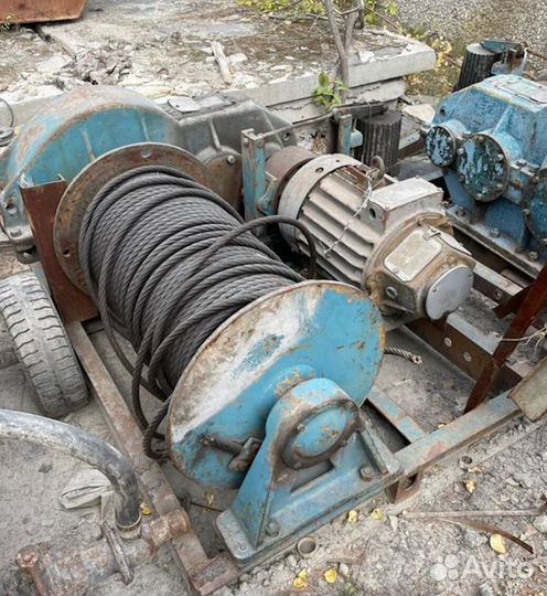 Редуктор Цилиндрическиий ц2у-200 (3 DF)