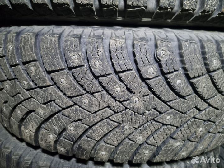 Pirelli Ice Zero 2 205/55 R16 94T