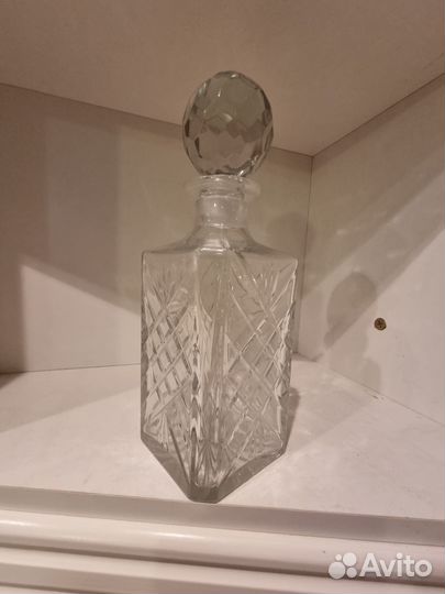 Бутылка стеклянная