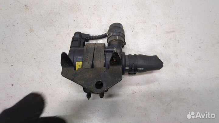 Насос водяной Porsche Cayenne, 2010