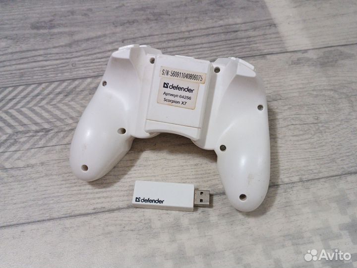 Джойстик defender scorpion x7