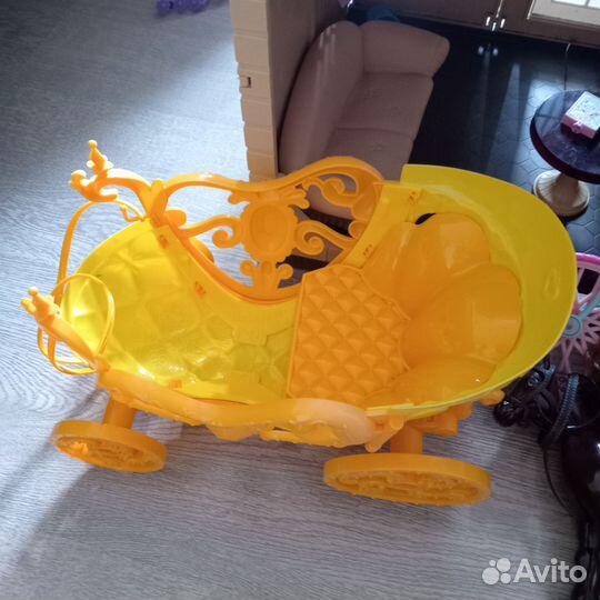 Домик кукольный