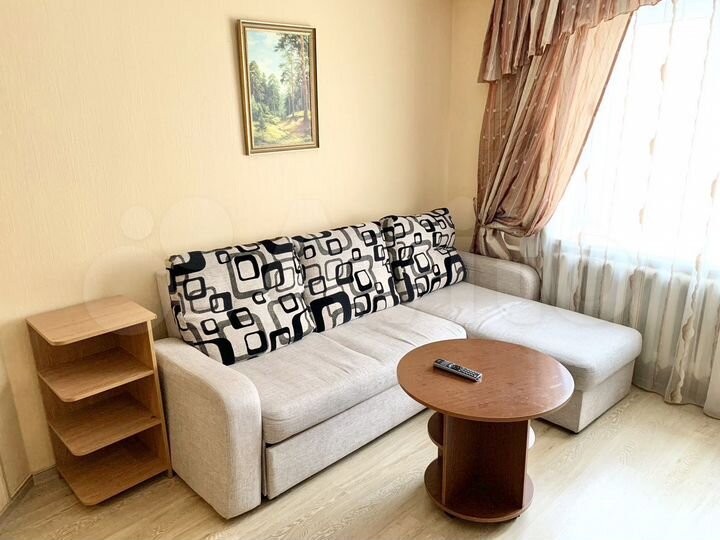 2-к. квартира, 65 м², 6/9 эт.