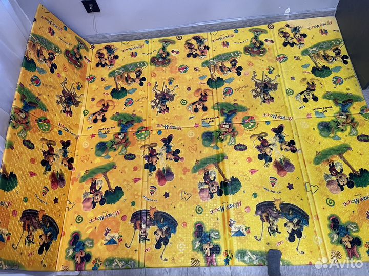 Развивающий коврик для ползания