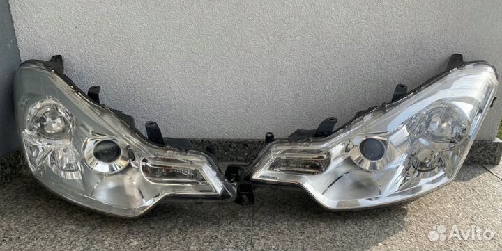 C-crosser фара левая