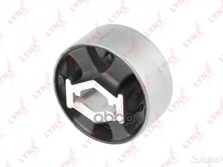 Сайлентблок рычага подвески зад прав/лев B8