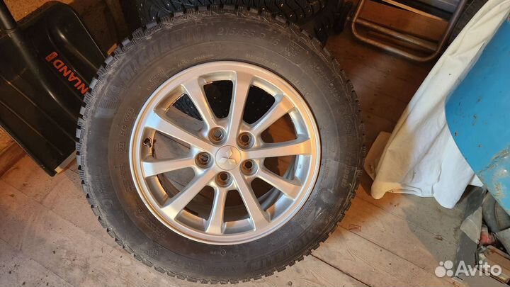 Колеса R16 от ASX с зимней резиной Michelin