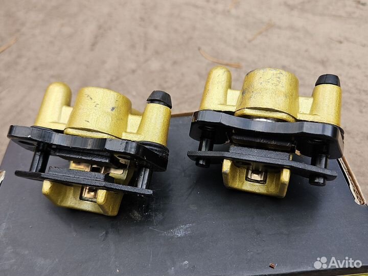 Тормозной супорт для квадроцикла, мотоцикл 2 штуки